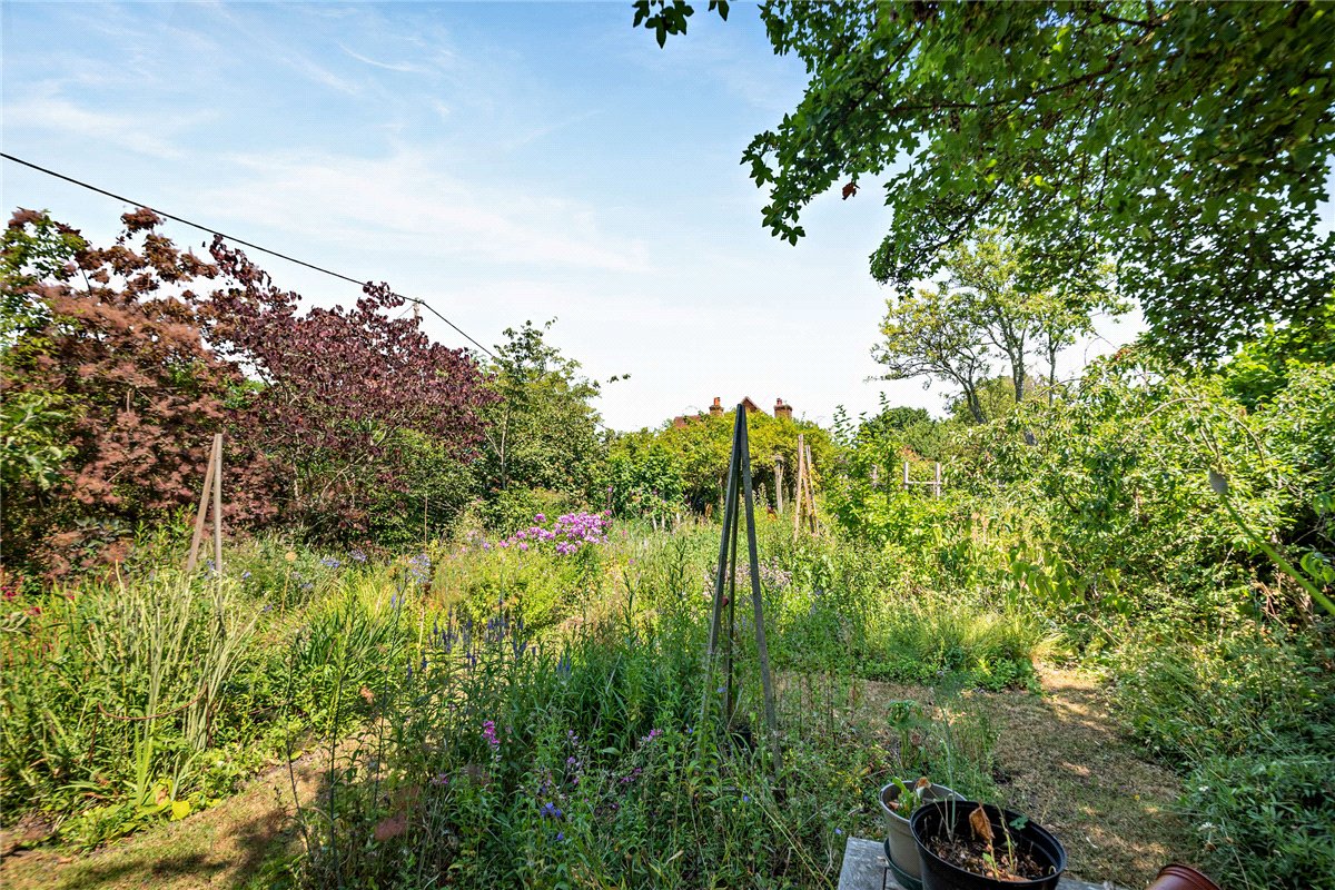 3 bedroom House, Harts Hill Road, Thatcham, RG18 - Available, Image 28