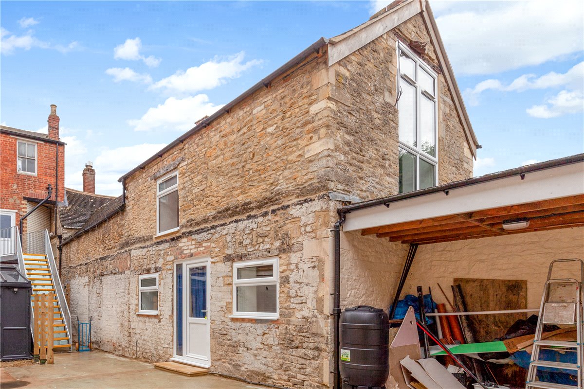 1 bedroom Maisonette, High Street, Witney, OX28 - , Image 11