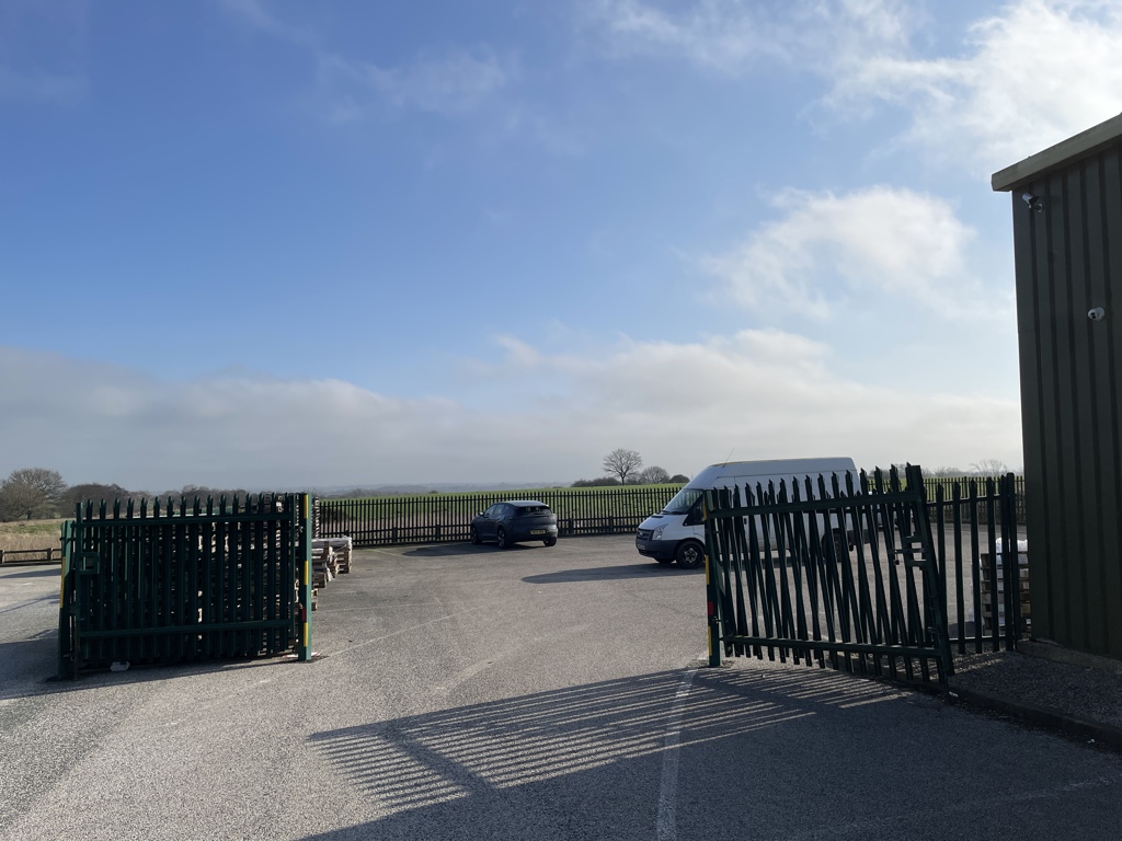 5934 Sq Ft, Unit 4 Saltergate Business Park Burley Bank Road, Harrogate, HG3 - Available, Image 4