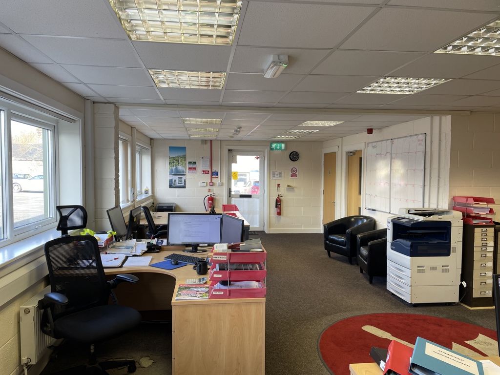 5934 Sq Ft, Burley Bank Road, Harrogate, HG3 - Available, Image 4