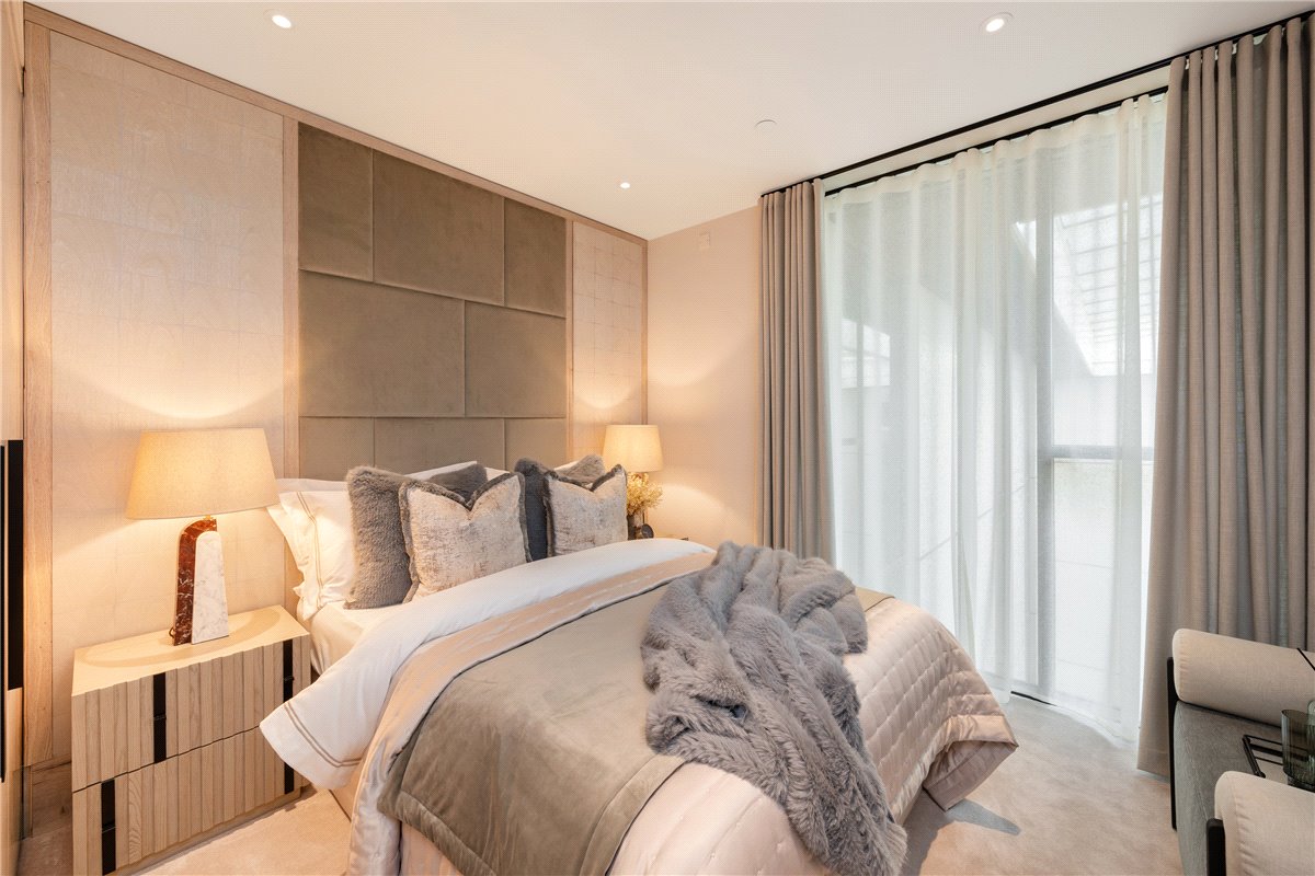 5 bedroom Flat, Waterfront Drive, Chelsea Waterfront, SW10 - Available, Image 8