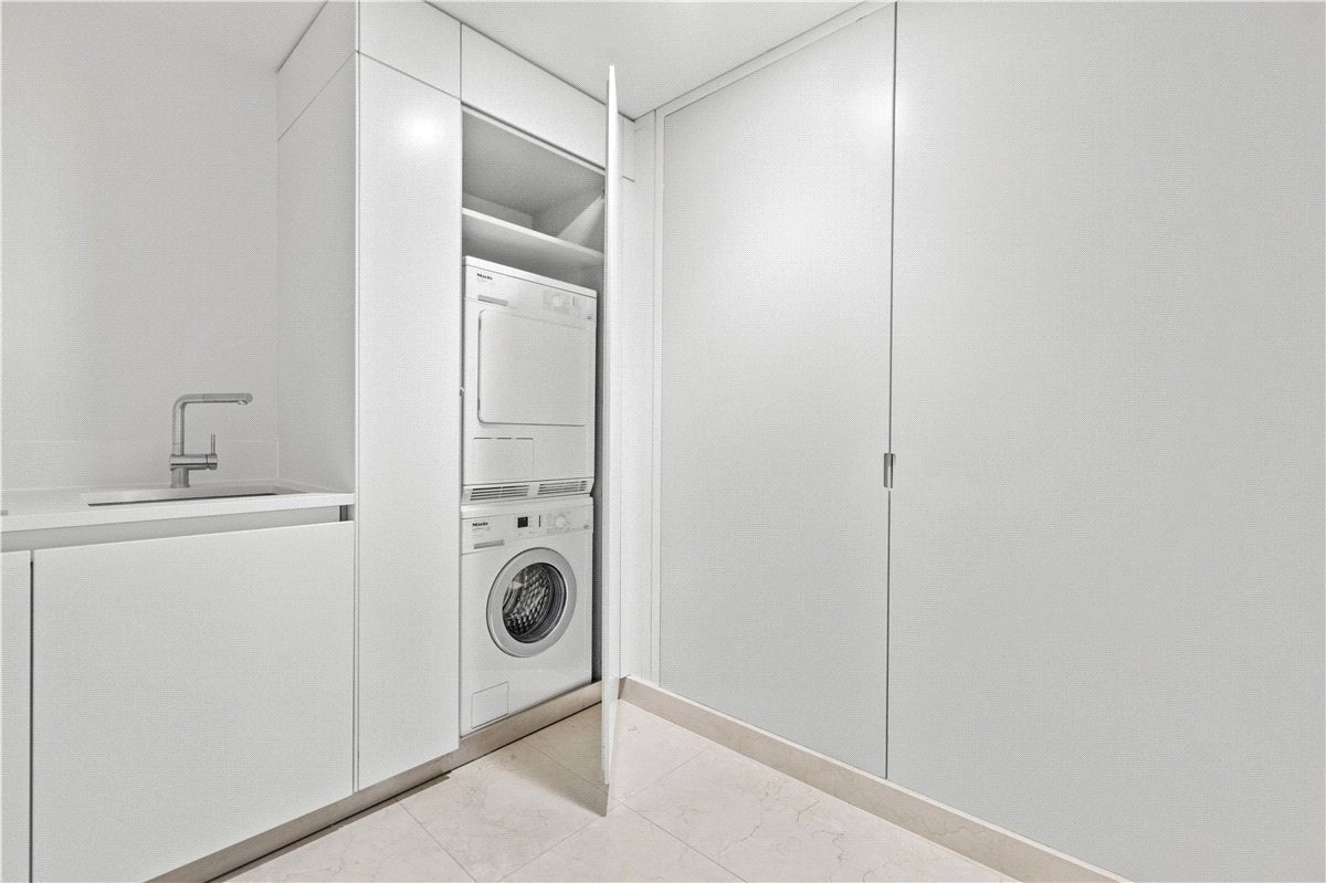 4 bedroom Flat, Chelsea Manor Street, Chelsea, SW3 - Available, Image 14