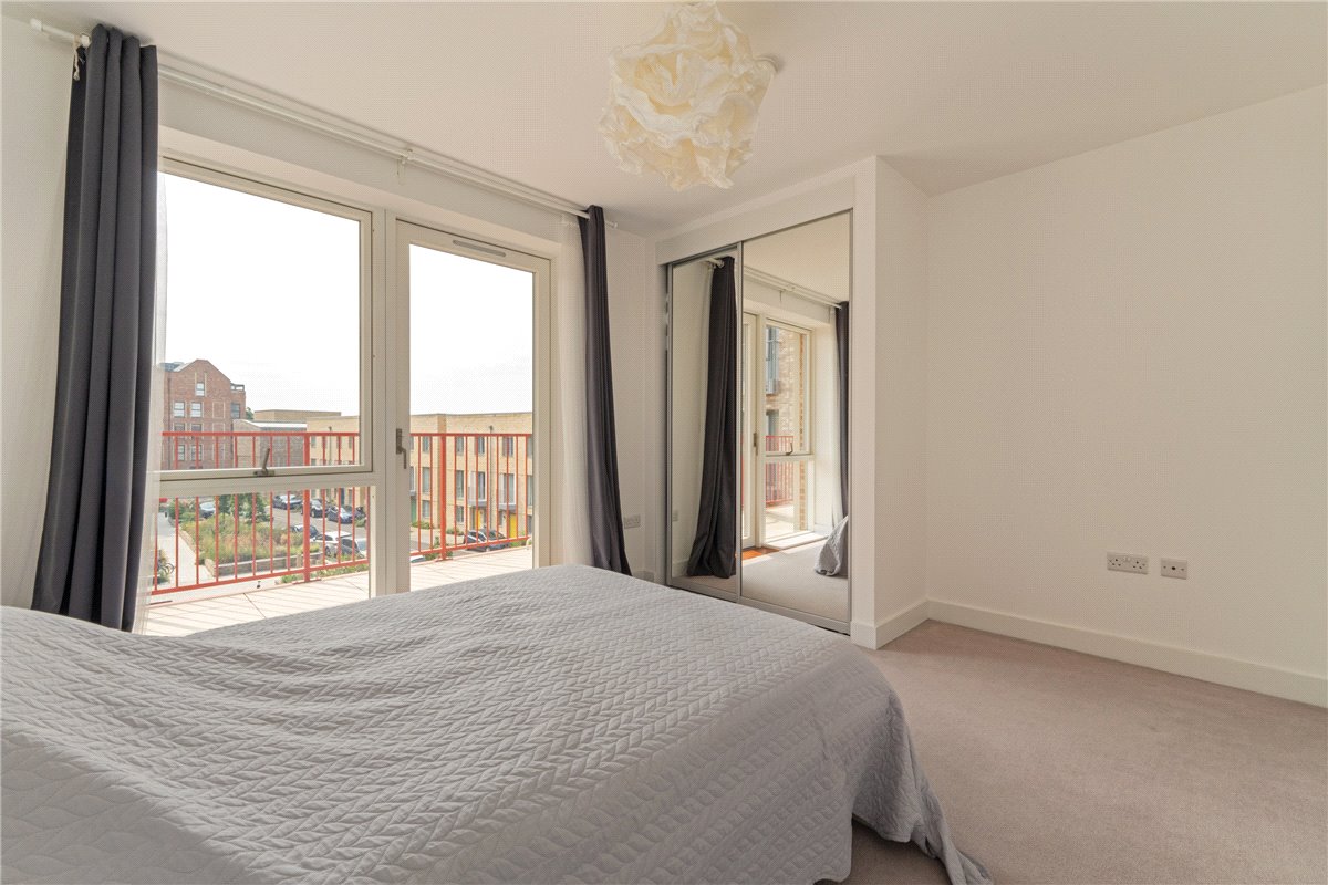 1 bedroom Flat, Eagle Street, Cambridge, CB1 - Sold, Image 5