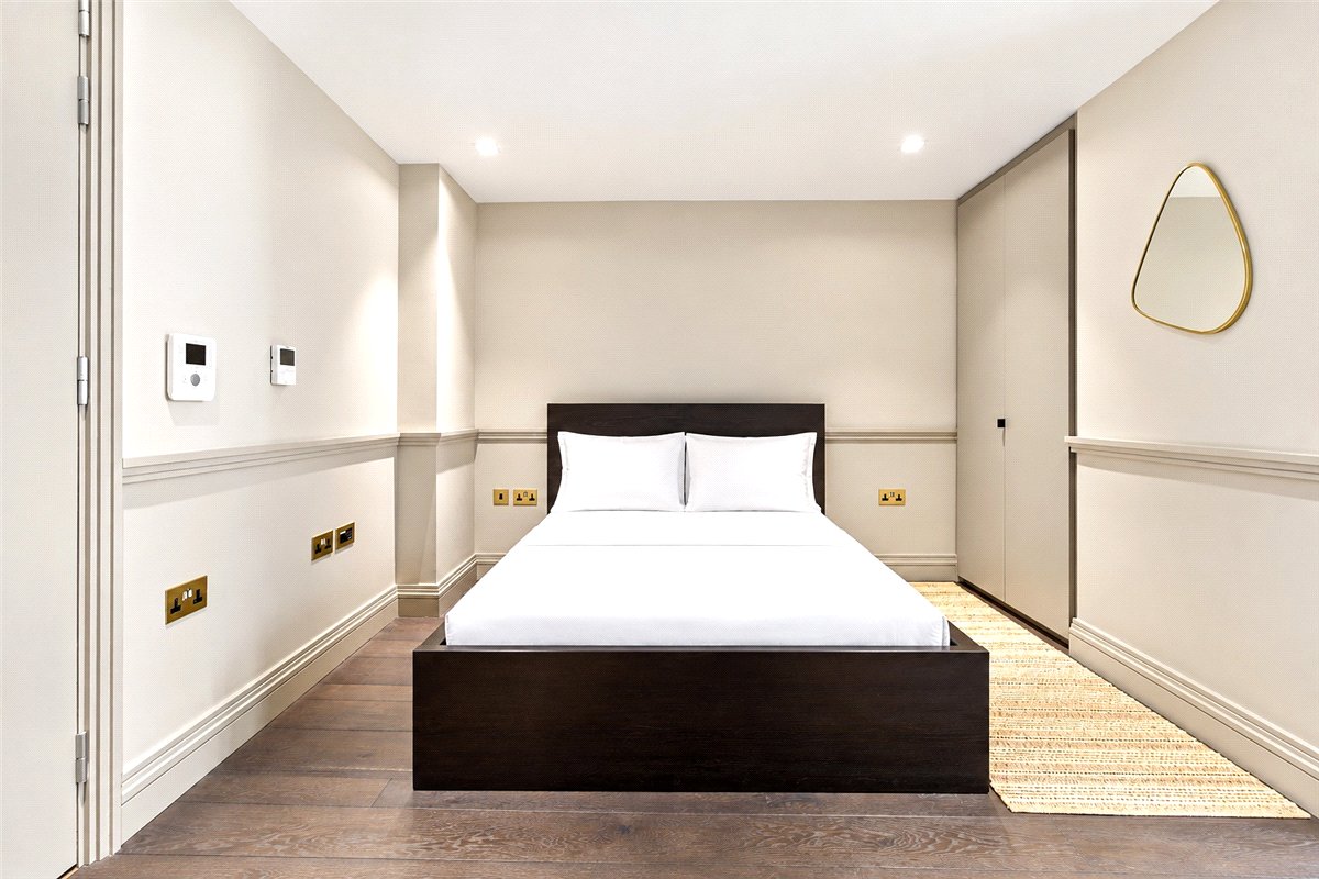 1 bedroom Flat, Crisp Road, London, W6 - Available, Image 3