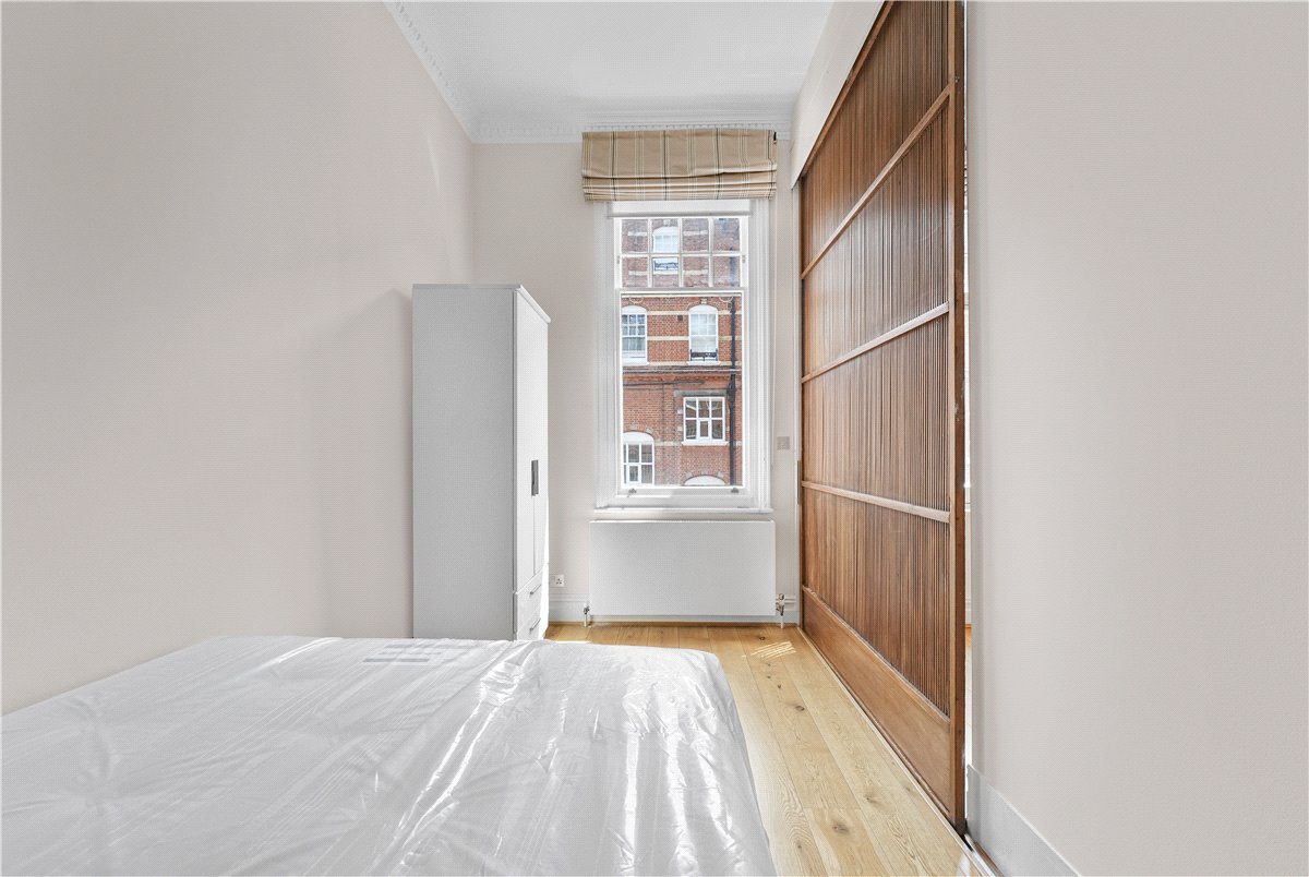 1 bedroom Flat, Egerton Gardens, Knightsbridge, SW3 - Available, Image 12