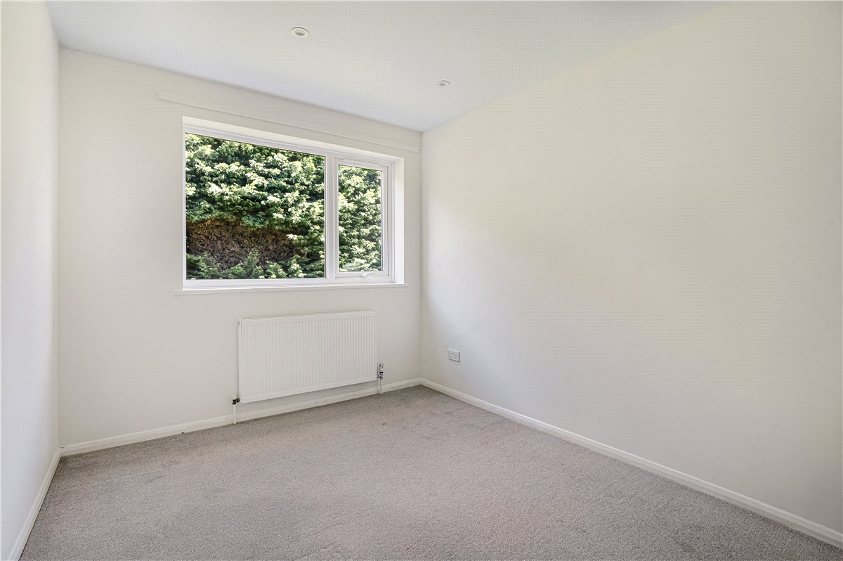 4 bedroom Bungalow, London Road, Wendover, HP22 - Available, Image 1