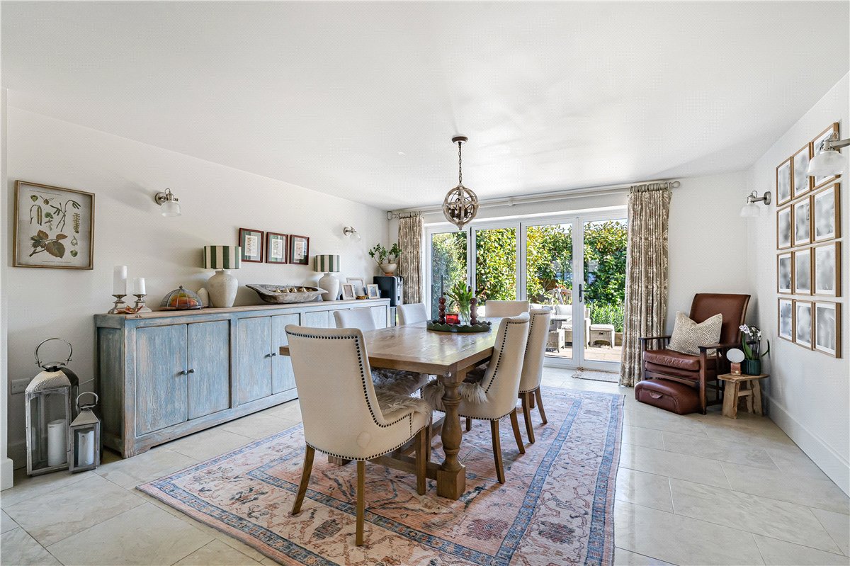 5 bedroom Barn Conversion, Pearce Courtyard, Oakley, HP18 - Available, Image 29