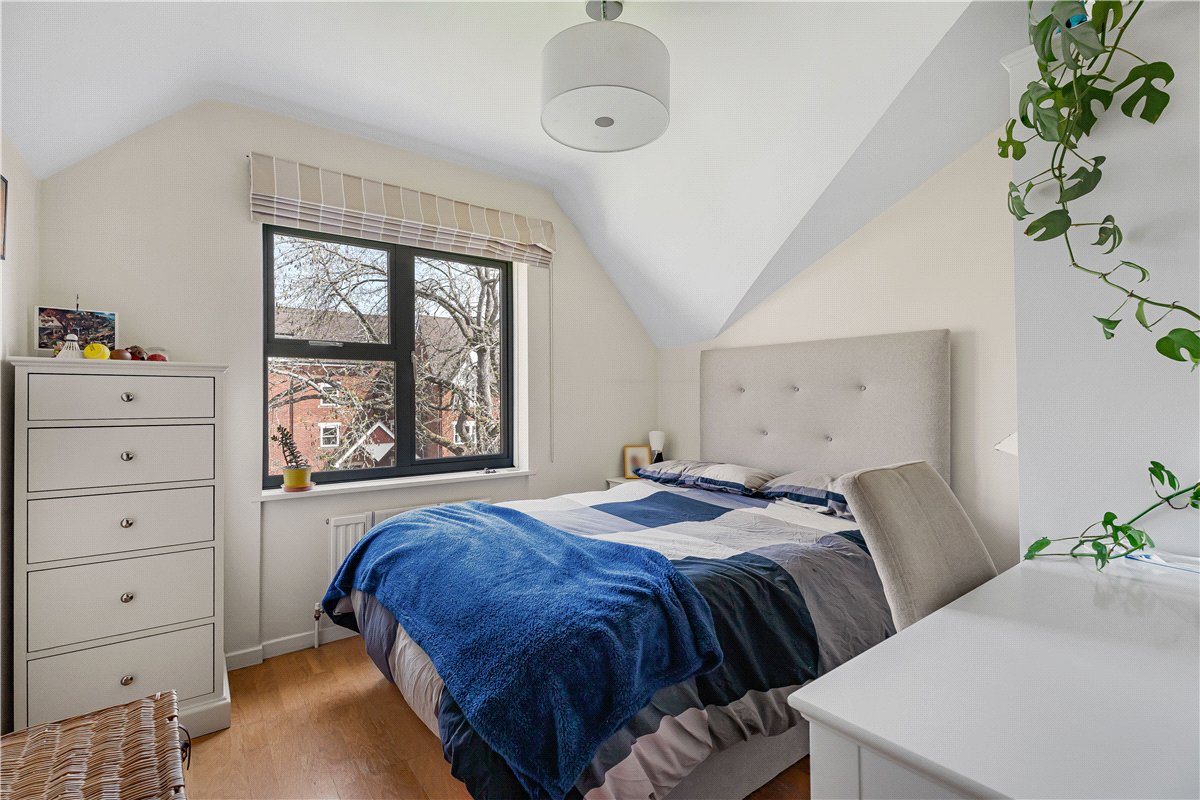 2 bedroom Flat, Flat 12, Poets Place, 378 Banbury Road, OX2 - Let Agreed, Image 2