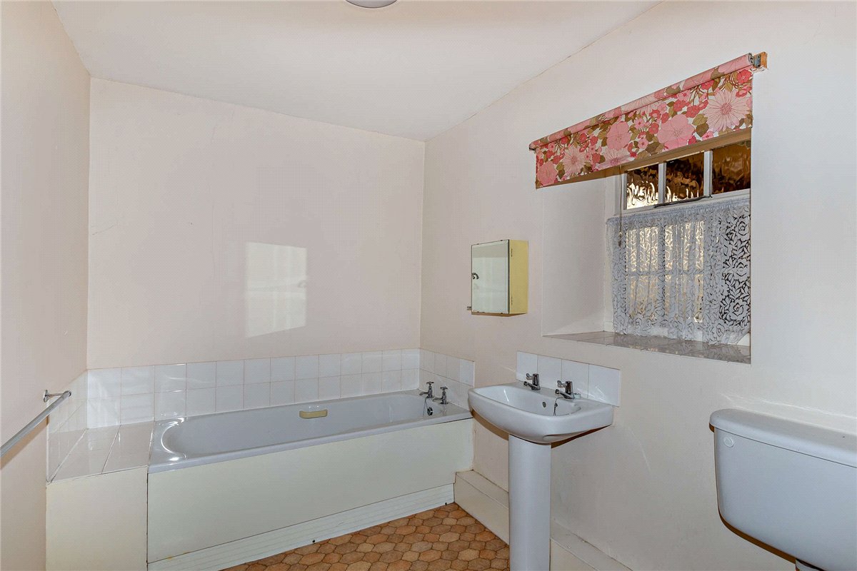 2 bedroom House, Main Street, Ripley, HG3 - Available, Image 7