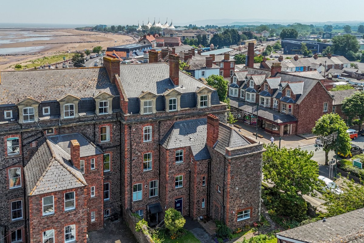 14 bedroom Flat, 1 The Esplanade, Minehead, TA24 - Sold STC, Image 7