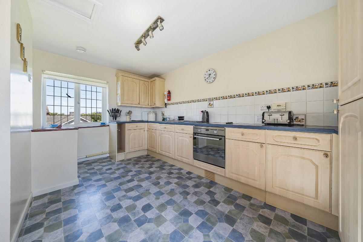 6 bedroom House, Glastonbury Road, Meare, BA6 - Sold STC, Image 7