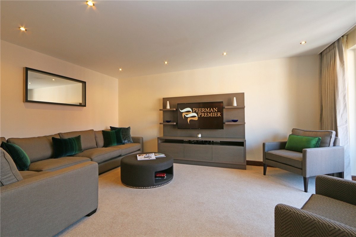 2 bedroom Residential, Kingston House South, Ennismore Gardens, SW7 - Available, Image 1
