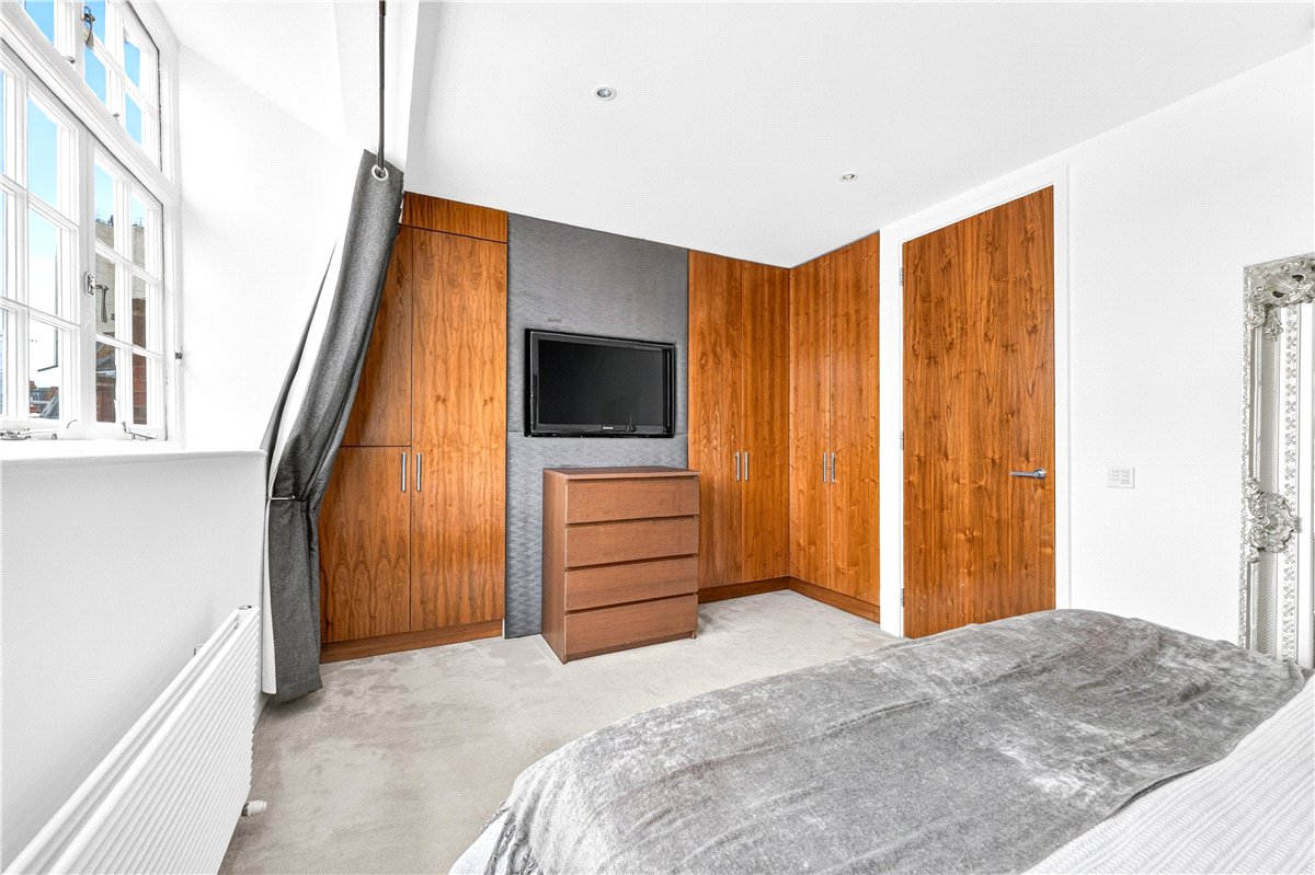 1 bedroom Flat, Hans Crescent, Knightsbridge, SW1X - Available, Image 5