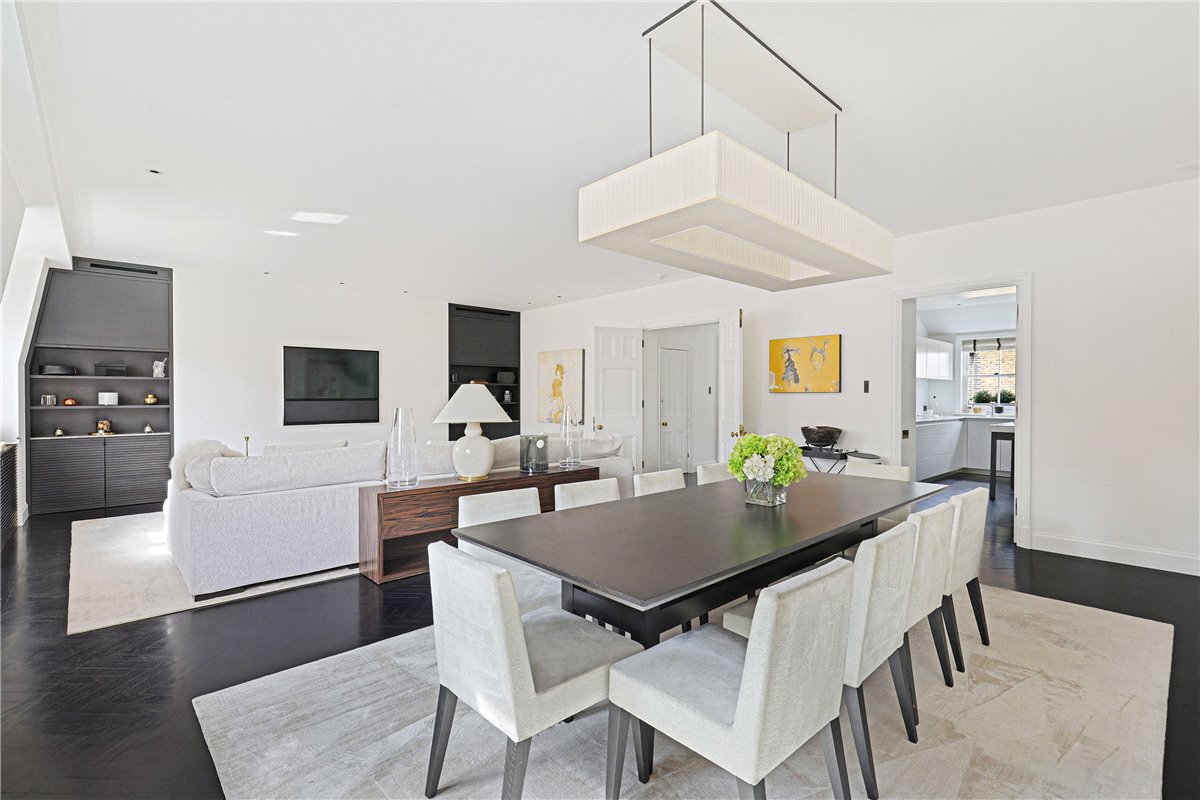 3 bedroom Flat, Pont Street, Knightsbridge, SW1X - Available, Image 7