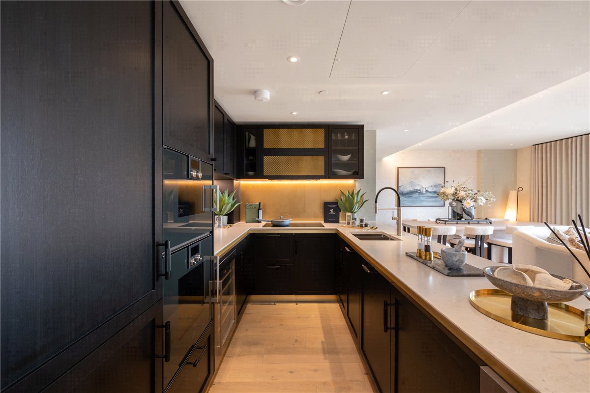 3 bedroom Flat, Waterfront Drive, Chelsea Waterfront, SW10 - Available, Image 7