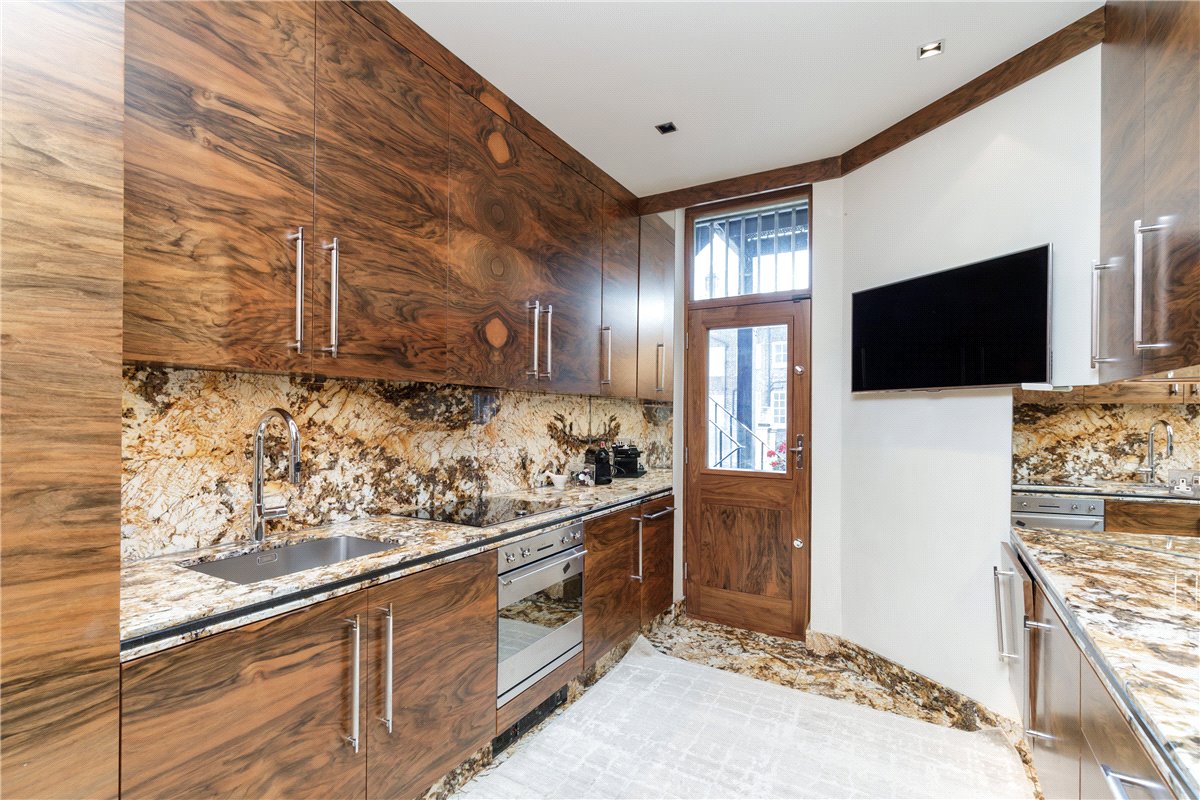 2 bedroom Residential, New Cavendish Street, Marylebone, W1G - Sold, Image 11