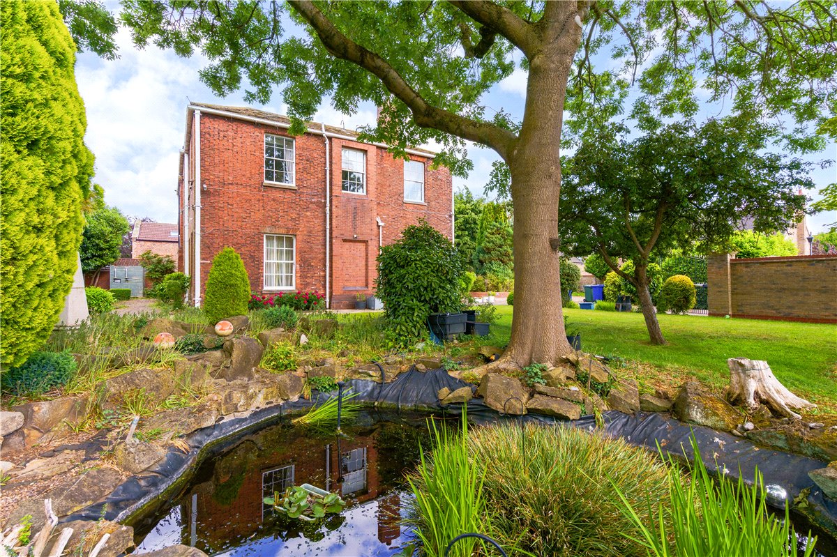 6 bedroom House, Main Street, West Haddlesey, YO8 - Available, Image 8