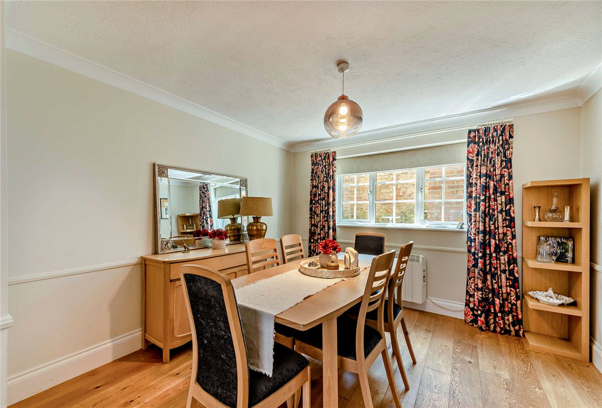 2 bedroom House, Church Lane, Hambledon, PO7 - Available, Image 4