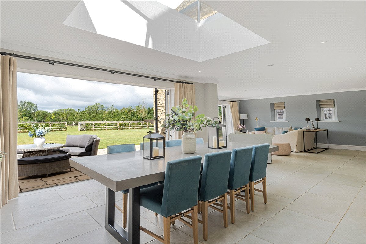 6 bedroom House, Lower End, Alvescot, OX18 - Available, Image 8