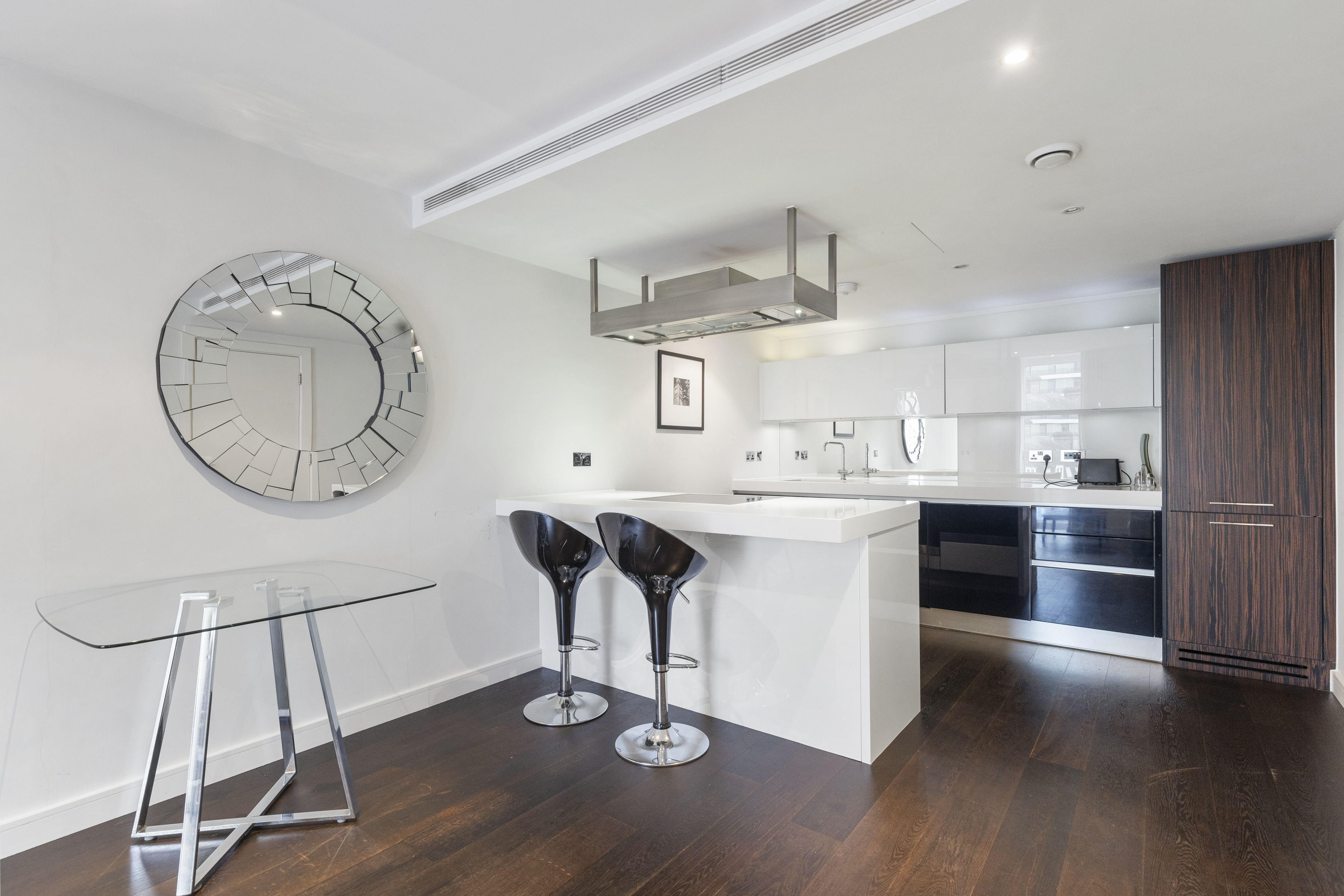 2 bedroom Residential, Gatliff Road, Pimlico, SW1W - Available, Image 10