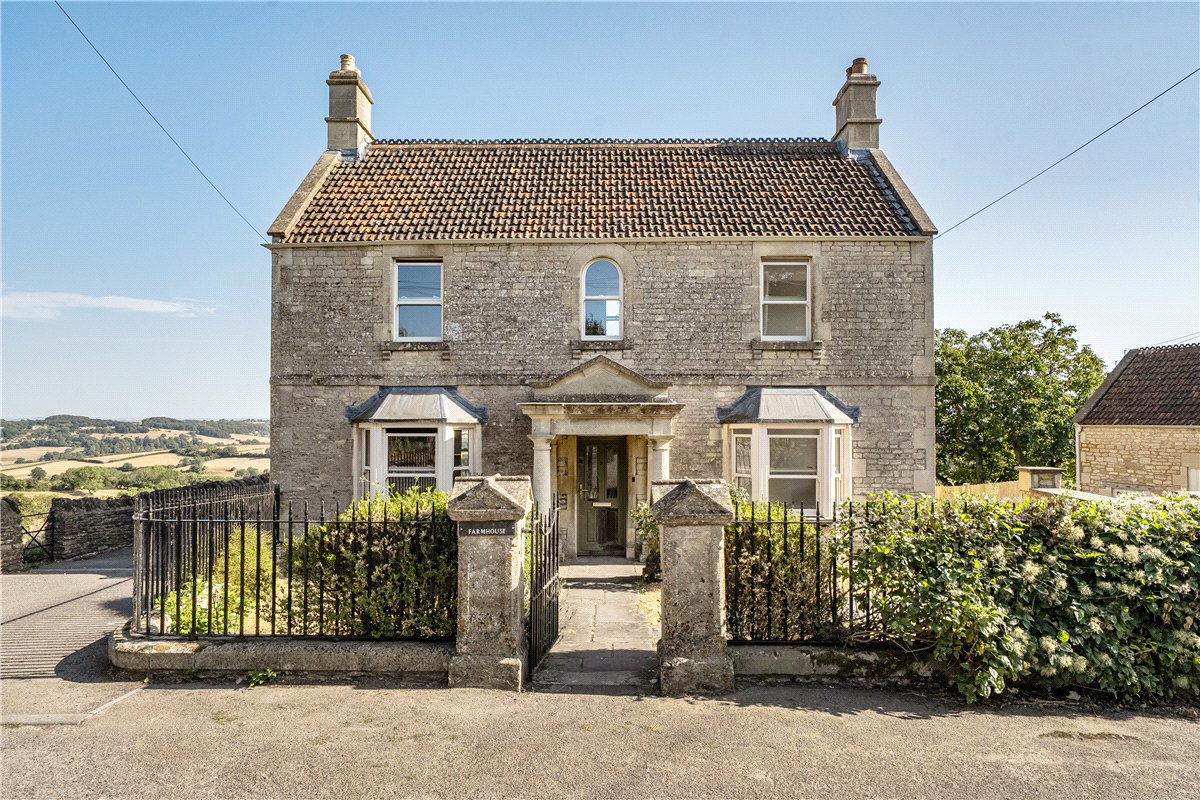 4 bedroom House, Bath Road, Colerne, SN14 - Available