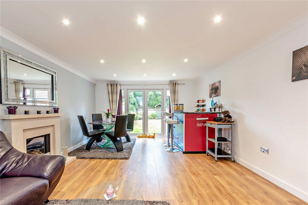 5 bedroom House, Haysoms Drive, Greenham, RG19 - Sold STC, Image 15