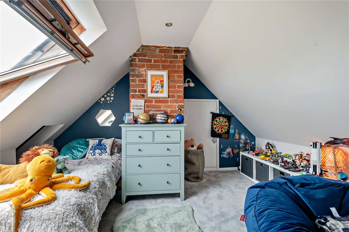 4 bedroom House, Cold Ash Hill, Cold Ash, RG18 - Sold STC, Image 2