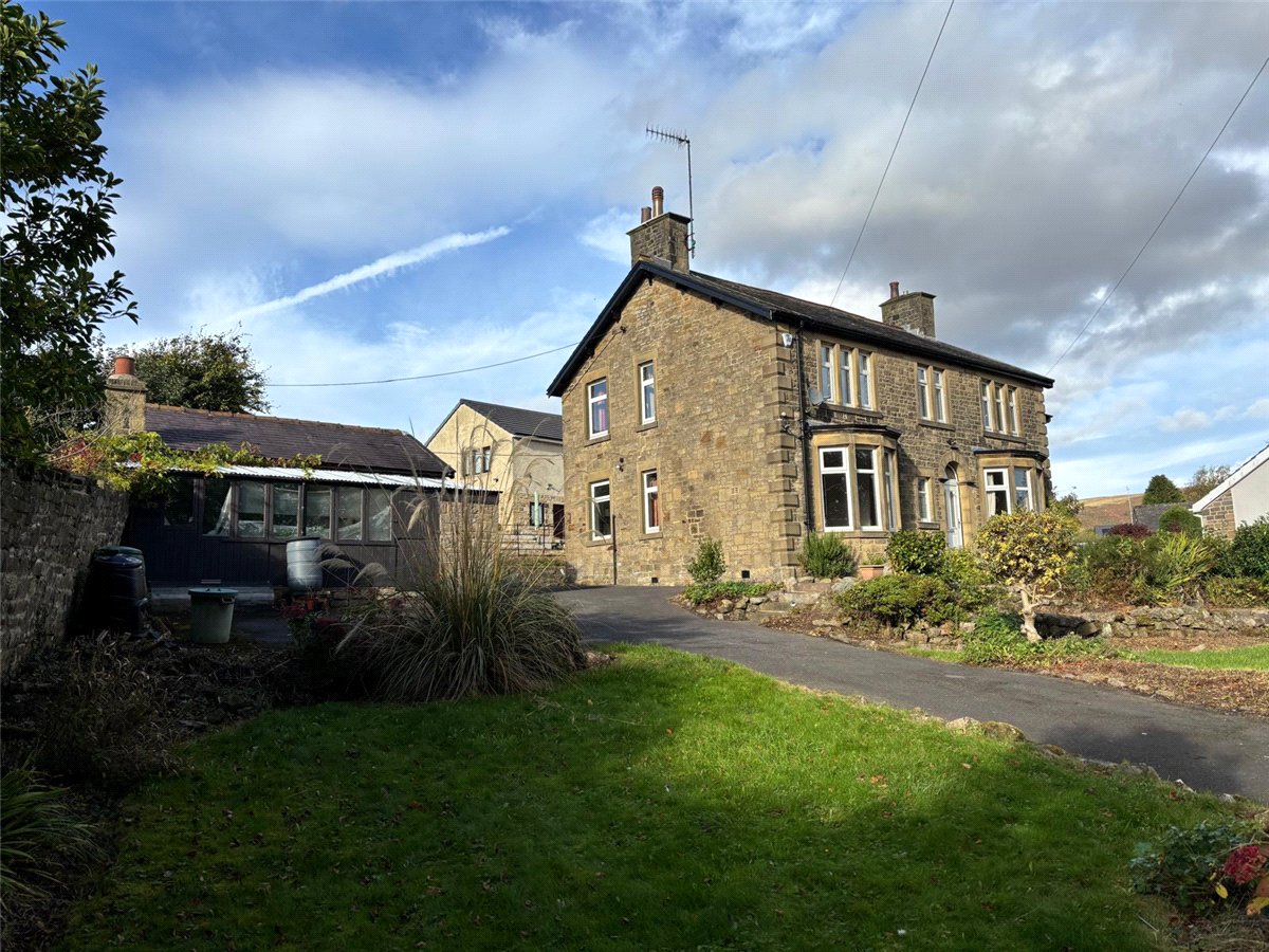 4 bedroom House, 21 Shires Lane, Embsay, BD23 - Available, Image 7