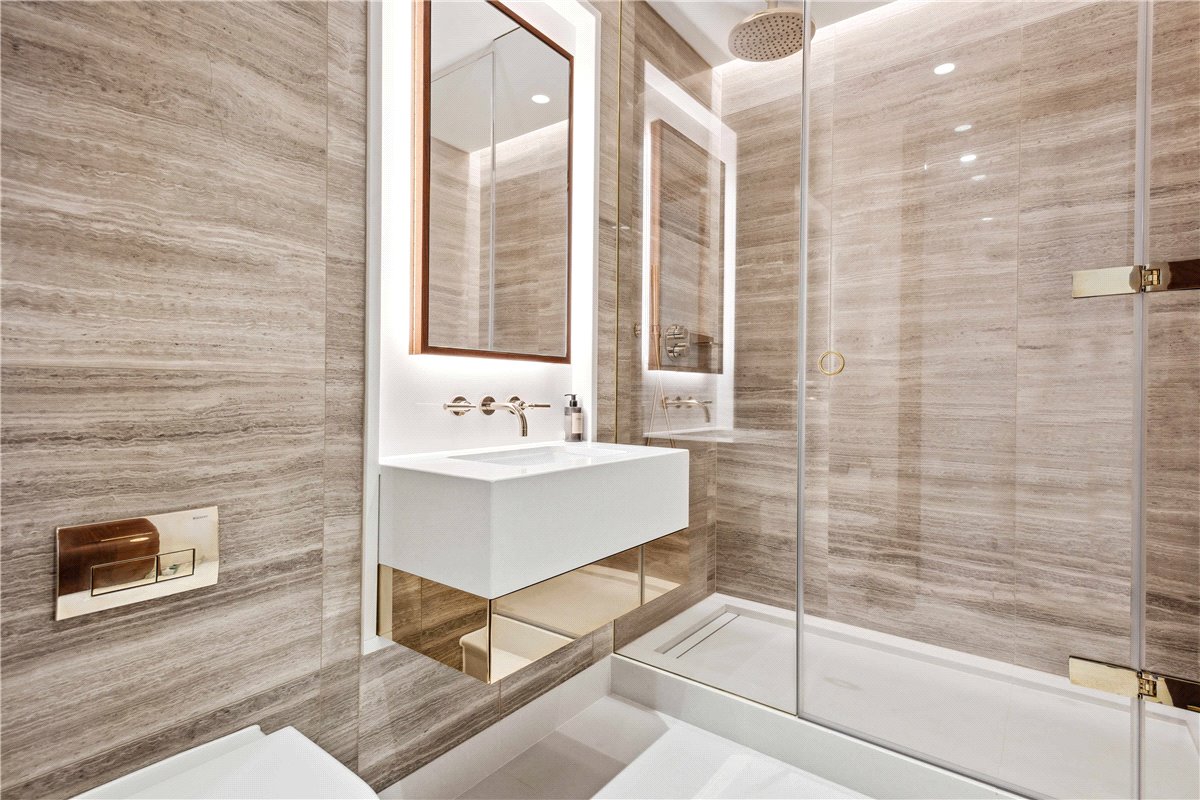 3 bedroom Flat, Lancer Square, Kensington, W8 - Available, Image 2