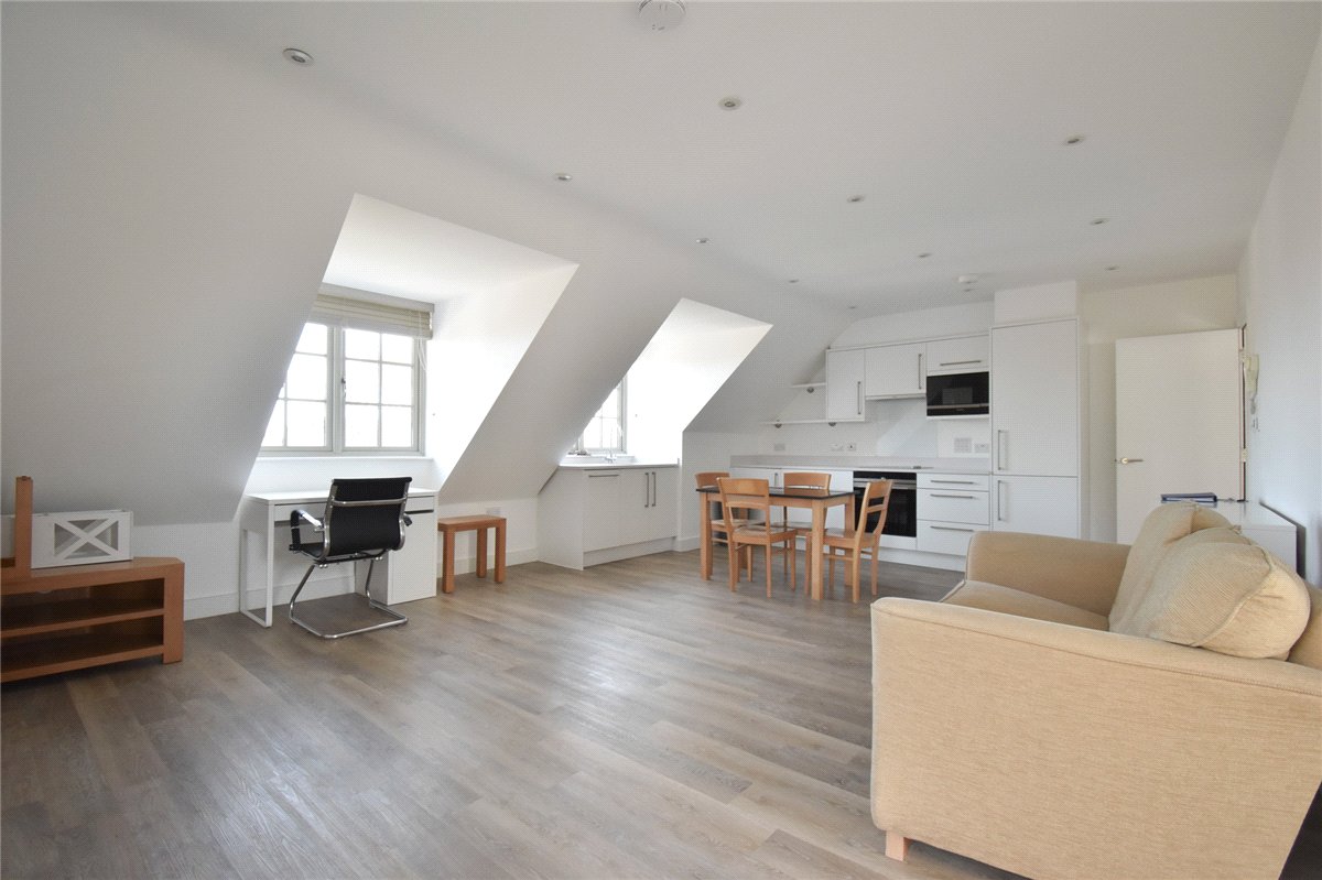 1 bedroom Flat, High Street, Trumpington, CB2 - , Image 1
