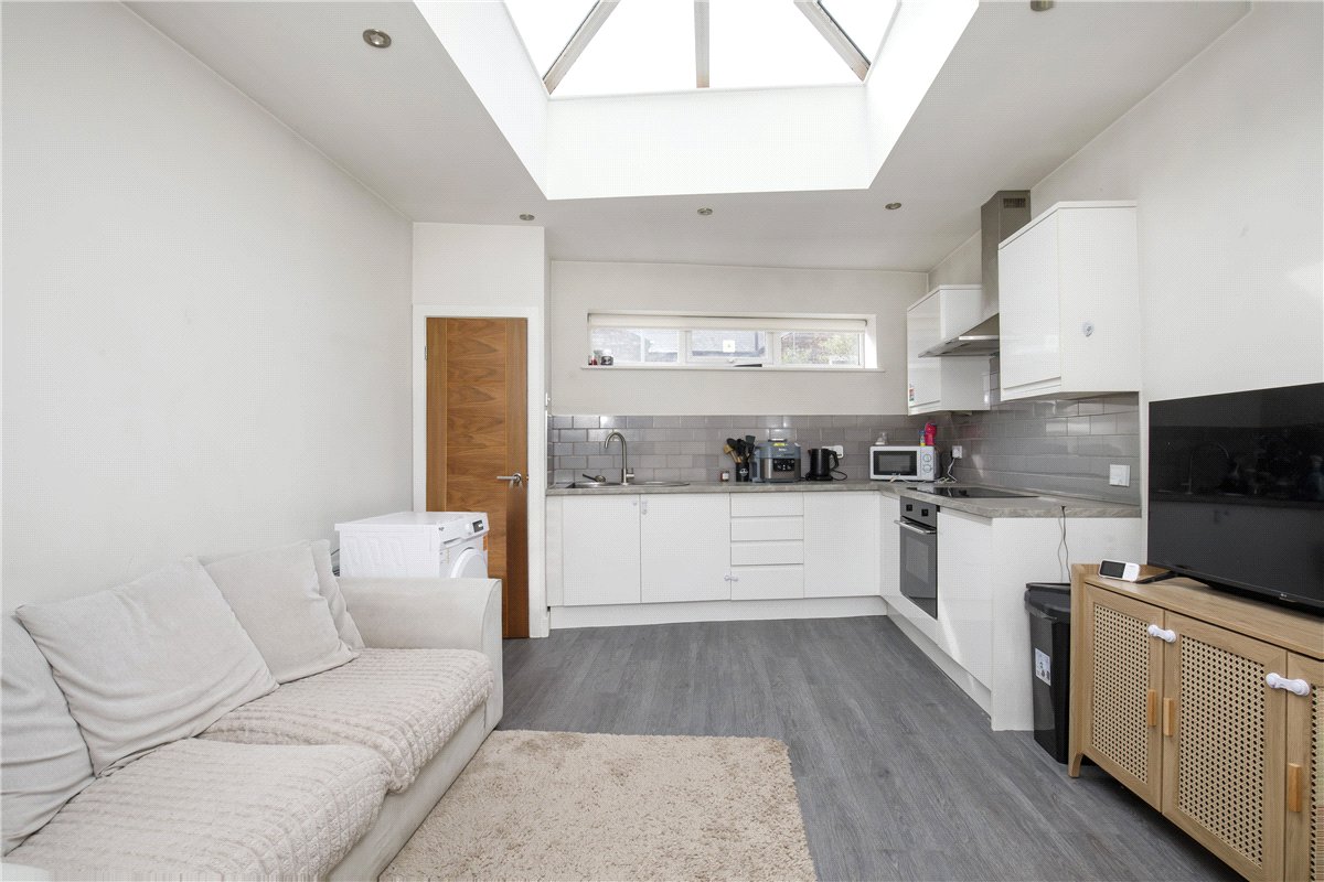 1 bedroom Flat, York Road, Acomb, YO24 - Available, Image 3