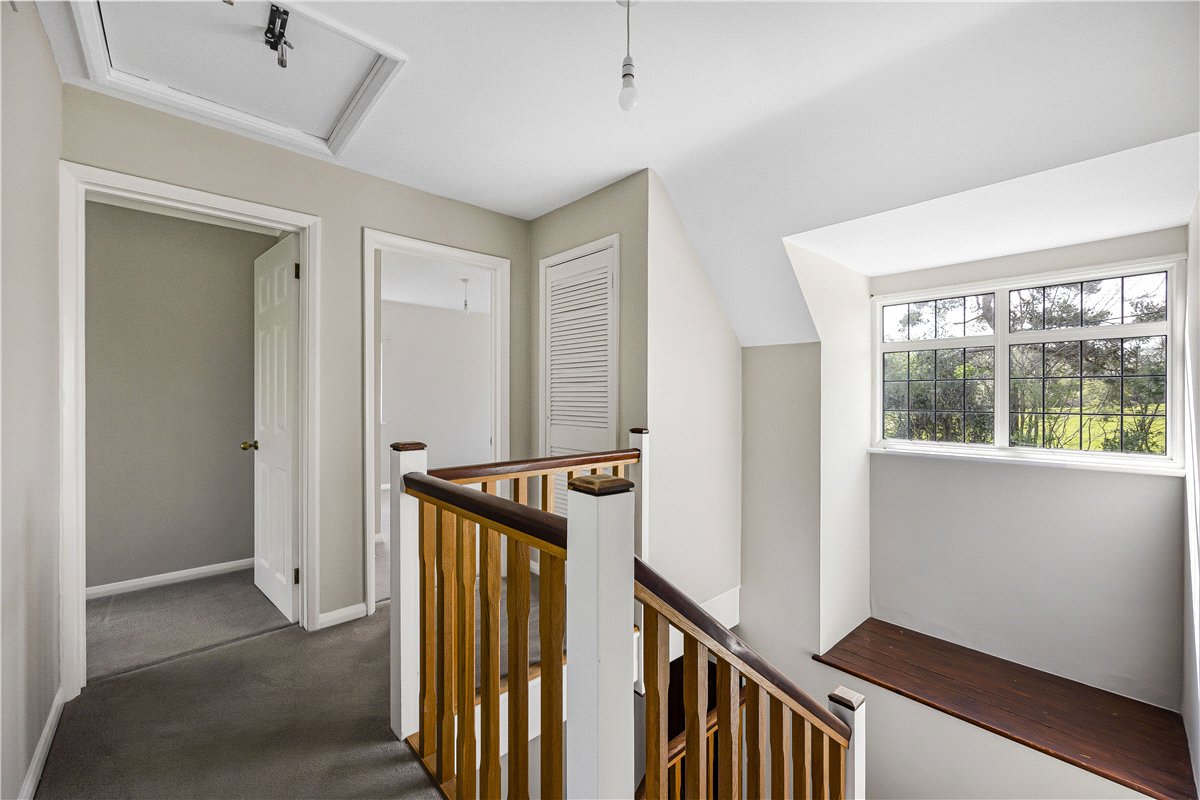 4 bedroom House, Potter Row, Great Missenden, HP16 - Available, Image 8