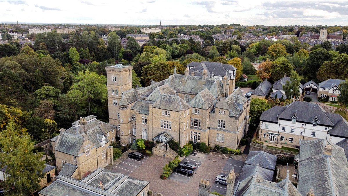 2 bedroom Flat, Apartment 9, Ellis House, Ellis Court, HG1 - Sold, Image 10