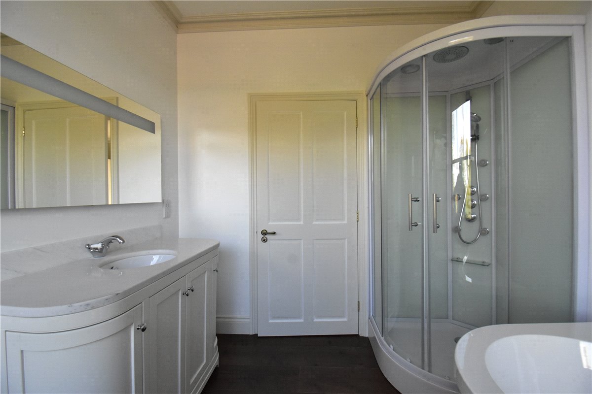 6 bedroom House, Newmarket Road, Kirtling, CB8 - , Image 23