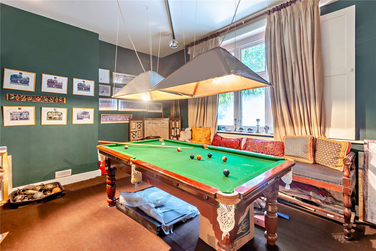 5.5 Sq Ft Country Estate, Priest Hill, Old Windsor, SL4 - Available, Image 17