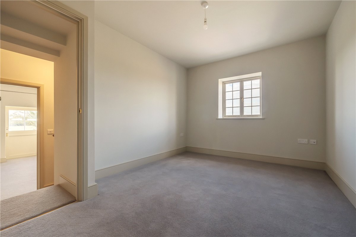 3 bedroom House, Dodington Lane, Dodington, BS37 - , Image 8