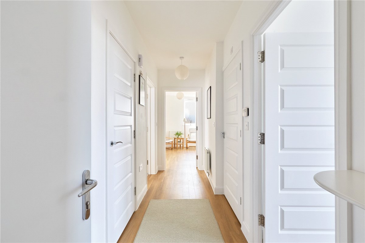2 bedroom Flat, Osprey Drive, Trumpington, CB2 - Sold, Image 11