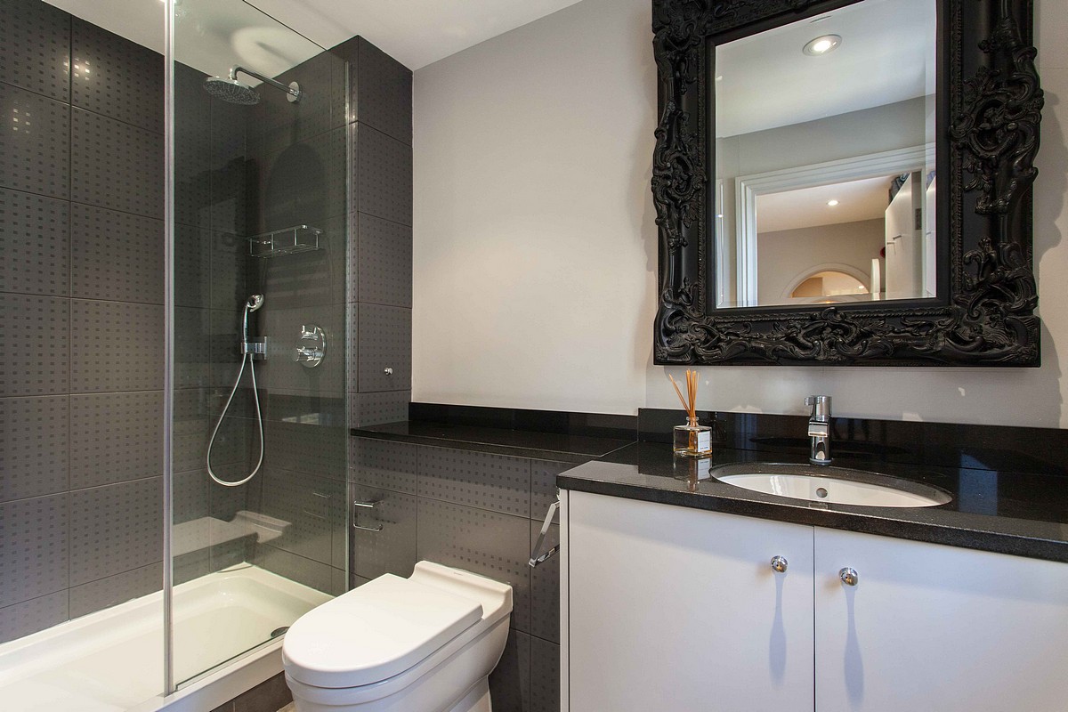 4 bedroom Flat, Harley Street, Marylebone, W1G - , Image 7