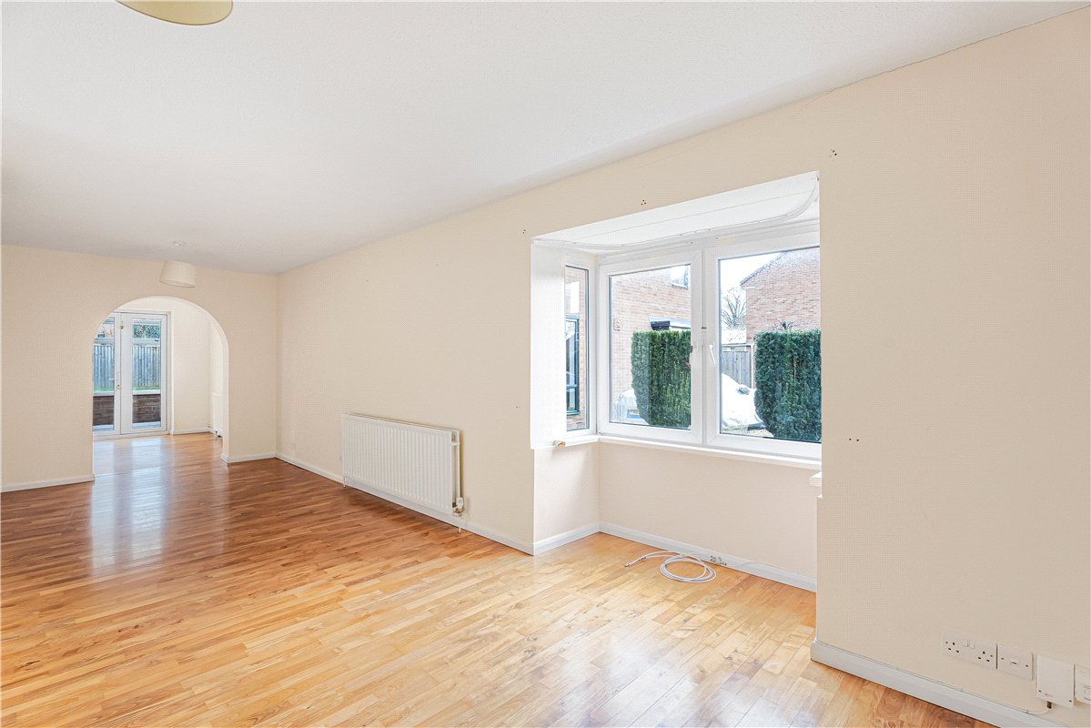 4 bedroom House, Chorefields, Kidlington, OX5 - Sold STC, Image 7