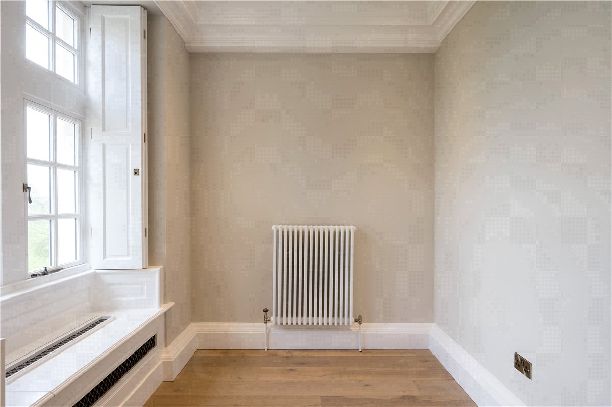 3 bedroom Flat, Ledston Hall, Back Newton Lane, WF10 - , Image 6