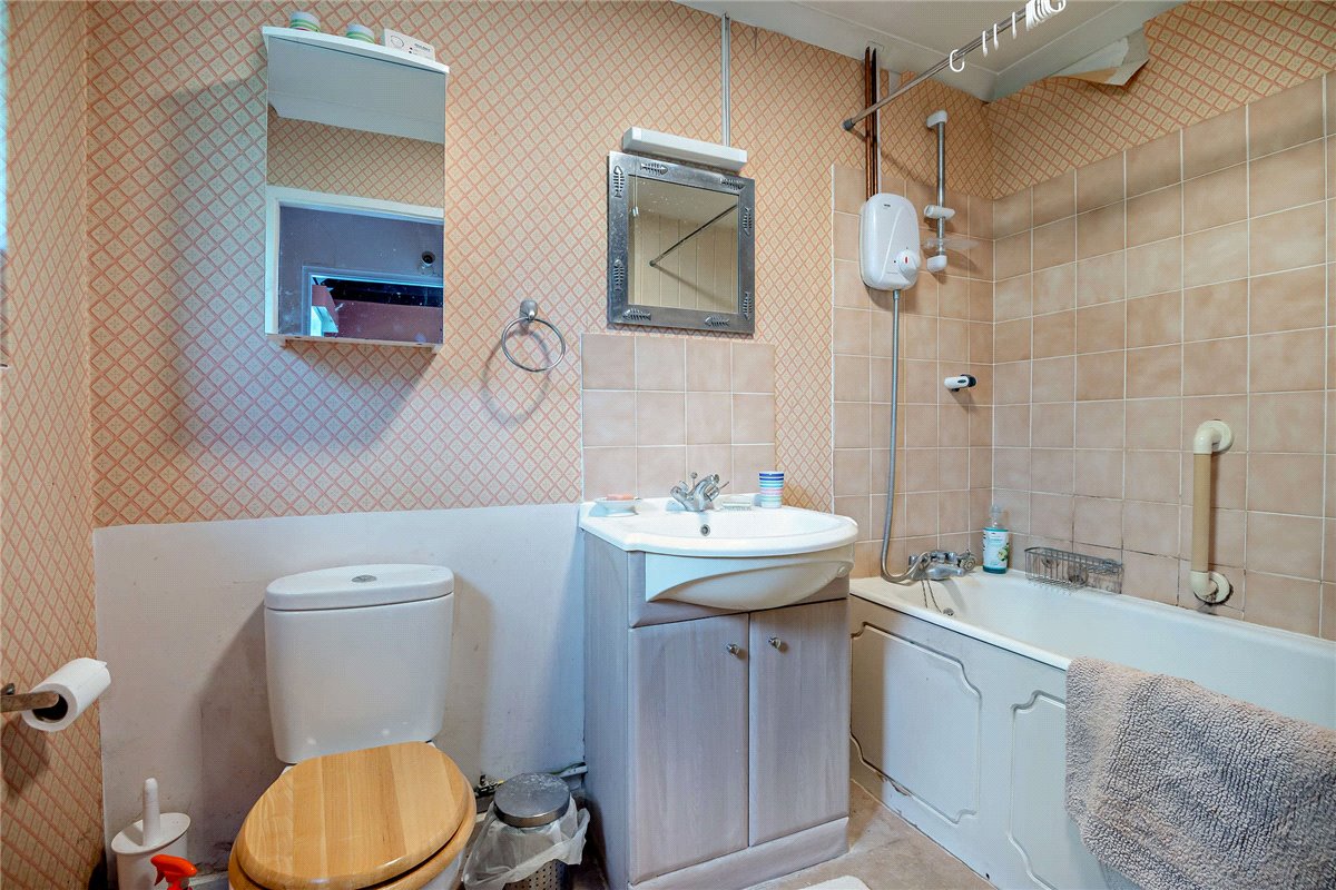 1 bedroom House, The Thicket, Leckhampstead, RG20 - Sold, Image 2