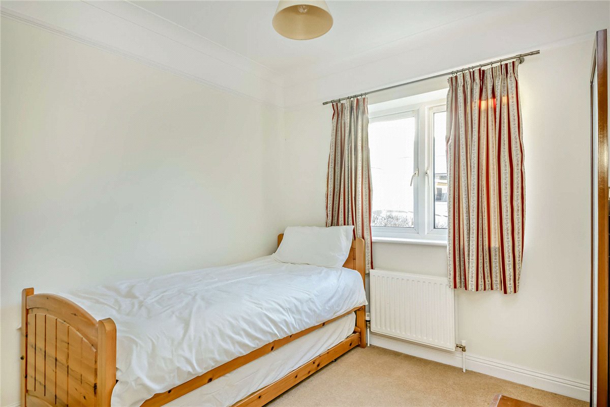 2 bedroom Bungalow, Enborne Road, Newbury, RG14 - Sold STC, Image 10