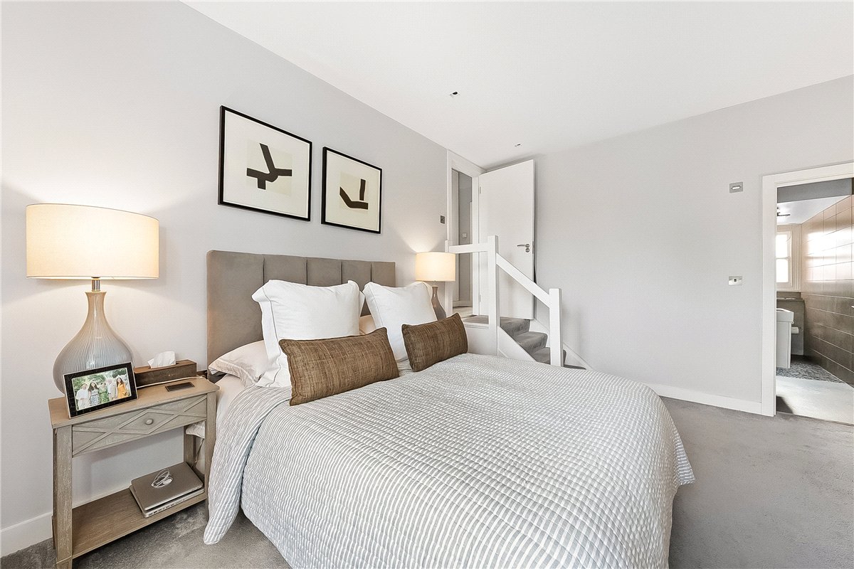 2 bedroom Flat, Lyford Road, London, SW18 - Available, Image 5