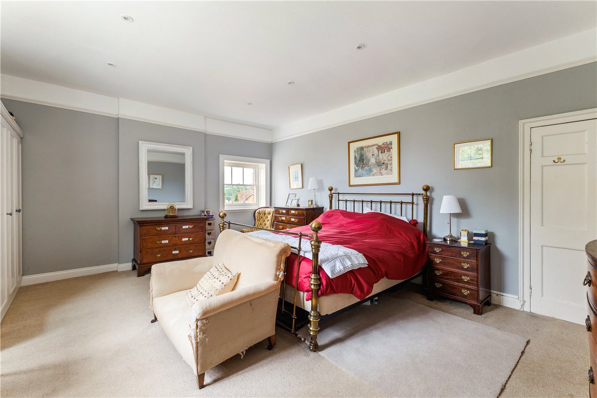 8 bedroom House, Hodson Road, Chiseldon, SN4 - Available, Image 12