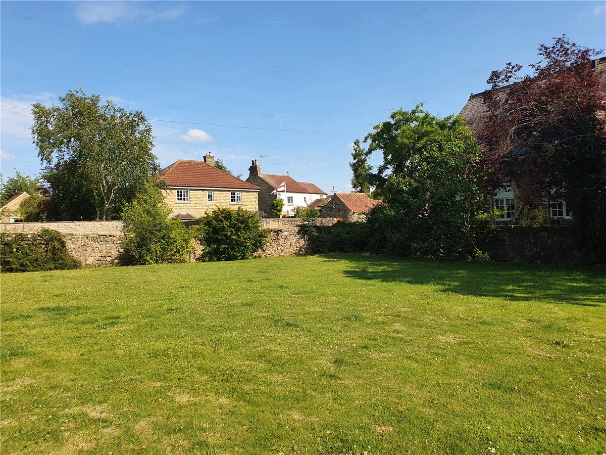   House, Village Farmhouse, Marton Le Moor, HG4 - , Image 11