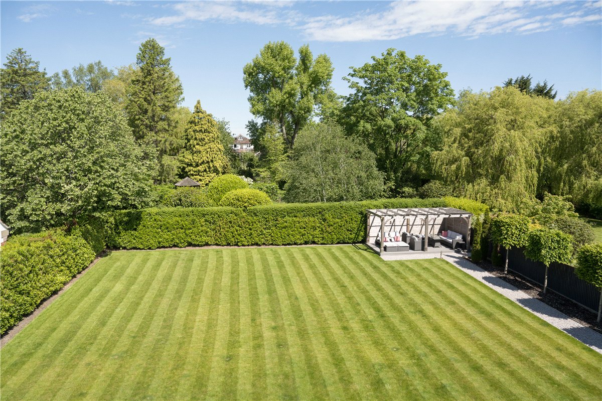 5 bedroom House, Fulwith Mill Lane, Harrogate, HG2 - Available, Image 13