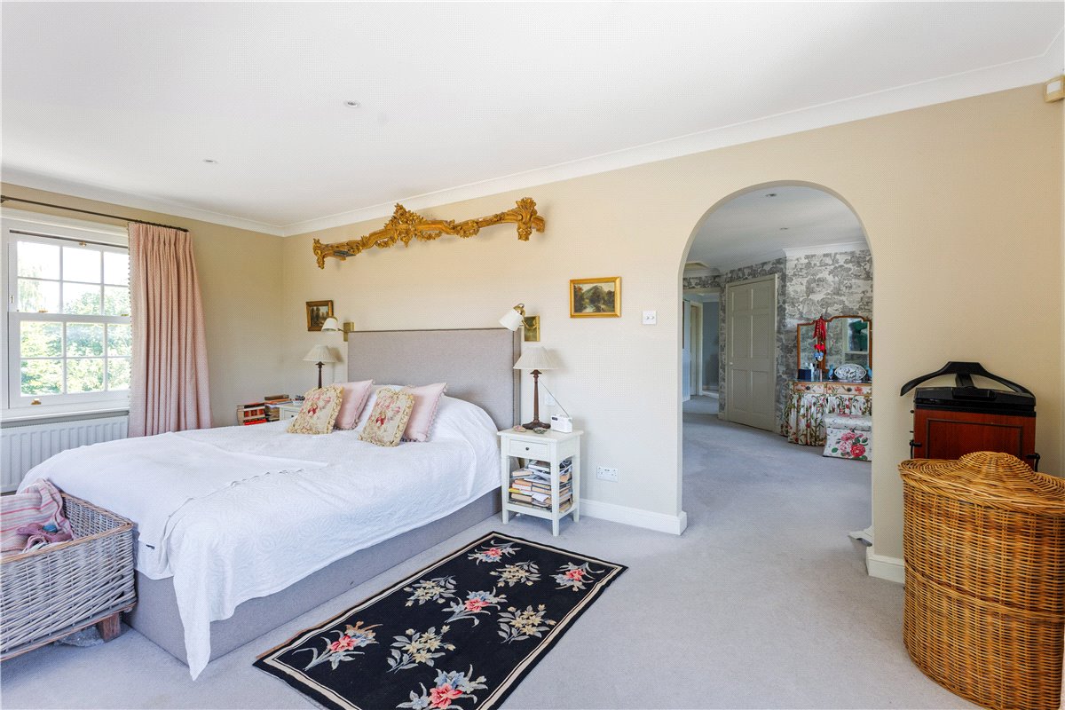 5 bedroom House, Honeystreet, Pewsey, SN9 - Available, Image 12
