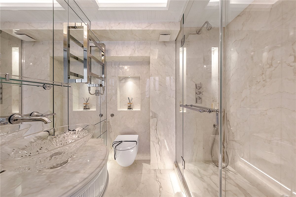 2 bedroom Flat, Ennismore Gardens, Knightsbridge, SW7 - Available, Image 9