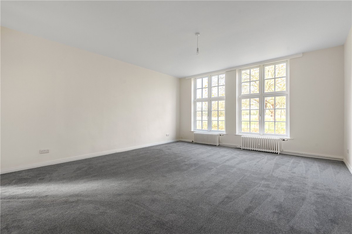 6 bedroom House, Wigshaw Lane, Culcheth, WA3 - Available, Image 3