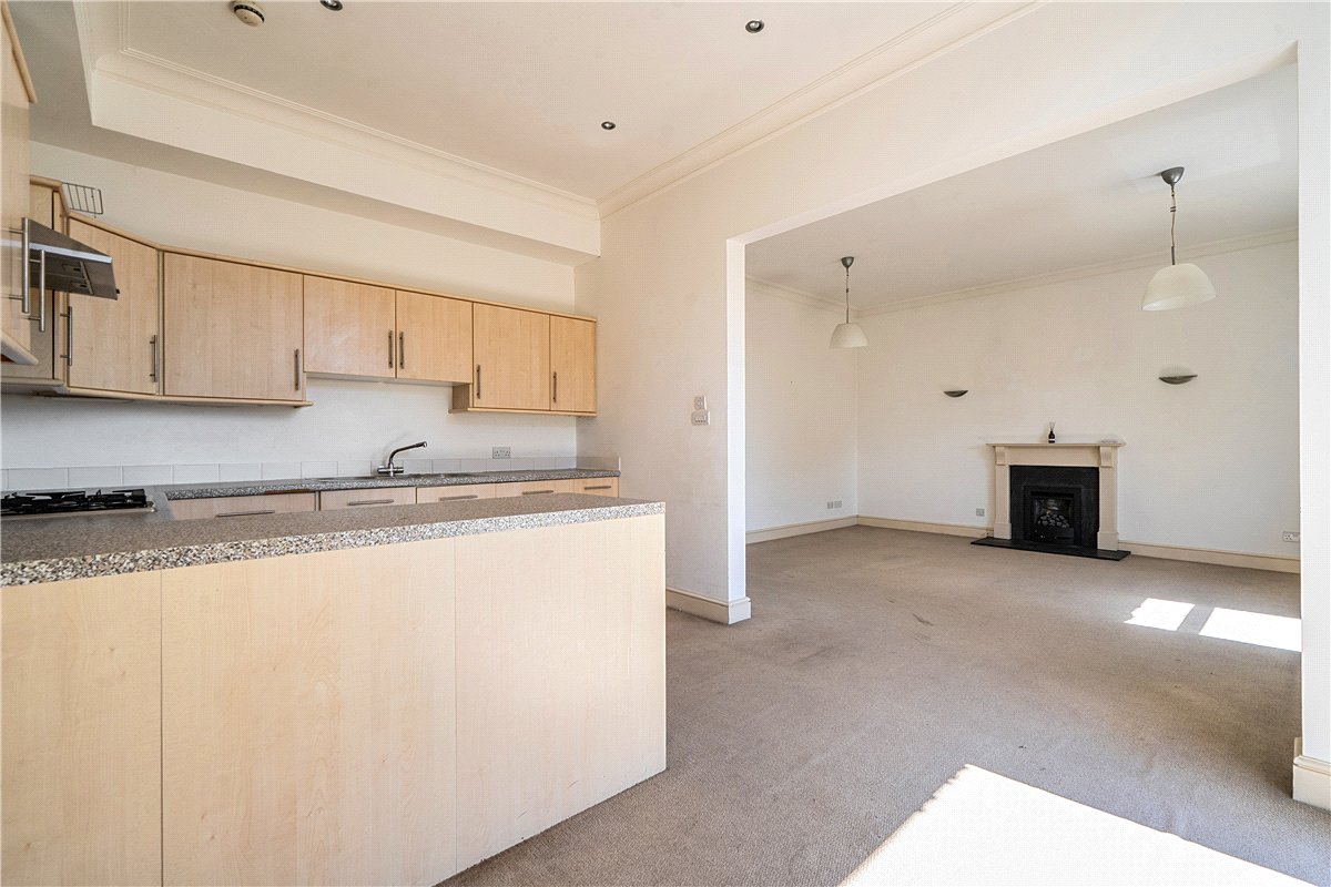 3 bedroom Flat, Weston Lane, Bath, BA1 - Available, Image 6